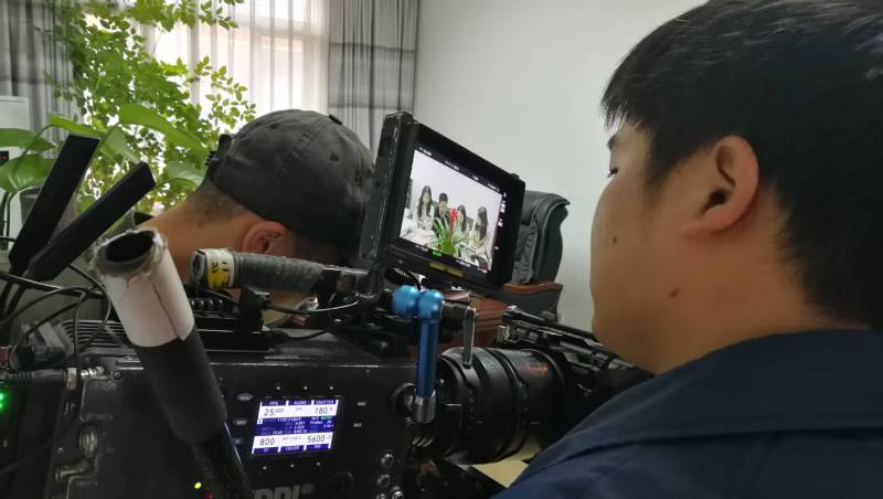 剧本杀式体验：四会市广告片拍摄公司构建沉浸式消费决策路径