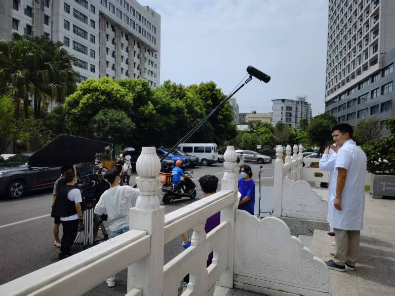 四会市广告片拍摄公司低成本实现高规格制作的诀窍